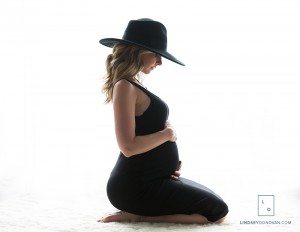 Vancouver Photographer Lindsey Donovan Maternity Photography